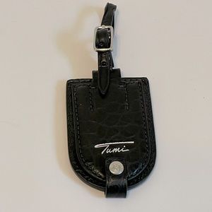 Tumi - Luggage Tag - Croc Embossed Leather - Black